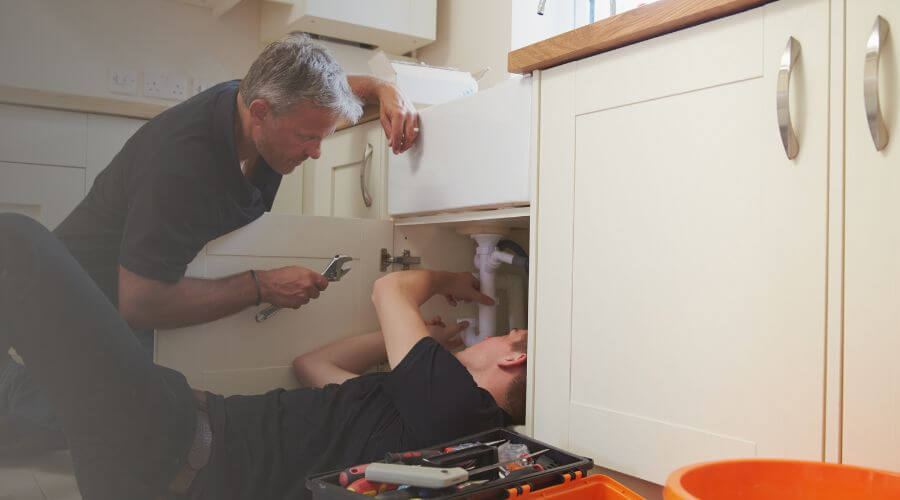 Professional burst pipe repair services in Lake Cormorant, MS